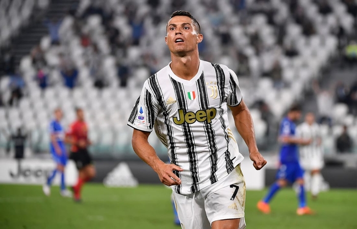 Ronaldo returns from quarantine with a bang!